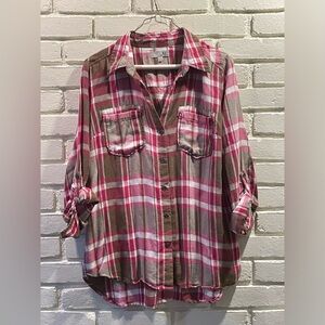 Women’s pink, white, and brown flannel button up top, kut from the kloth, small